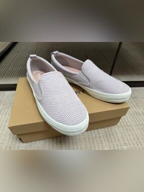 NIB SPERRY CREST TWIN GORE PERFORATED LILAC SLIP ON SNEAKER FLAT SHOES SIZE 11